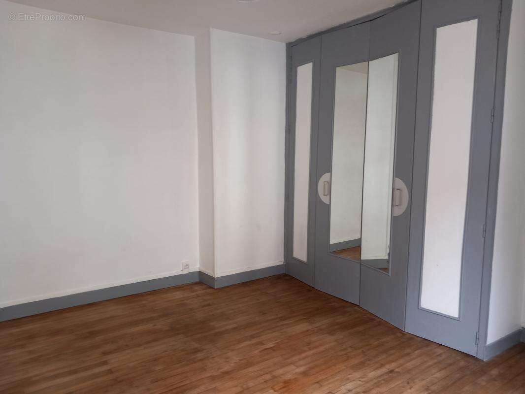 Appartement à RUFFEC