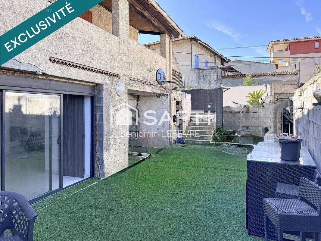 Photo 1 - Maison à MARSEILLE-15E