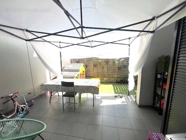 Appartement à SAINTE-MARIE