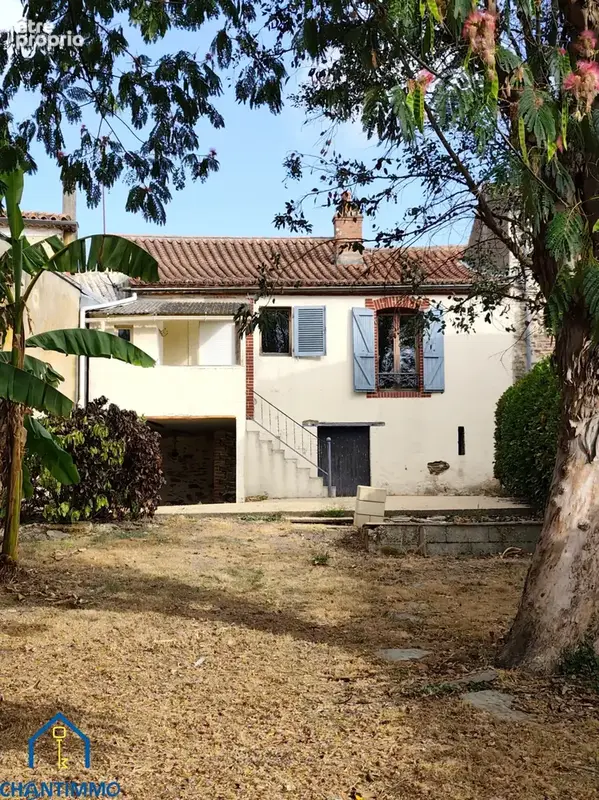 Maison à BOURNEZEAU