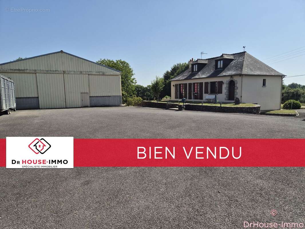 Maison à MAYENNE