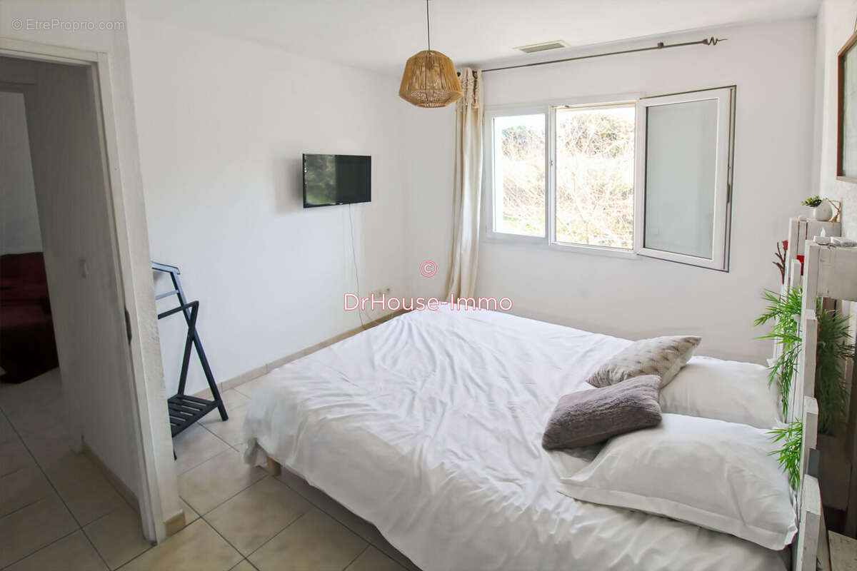 Maison à SAINT-JEAN-DE-VEDAS