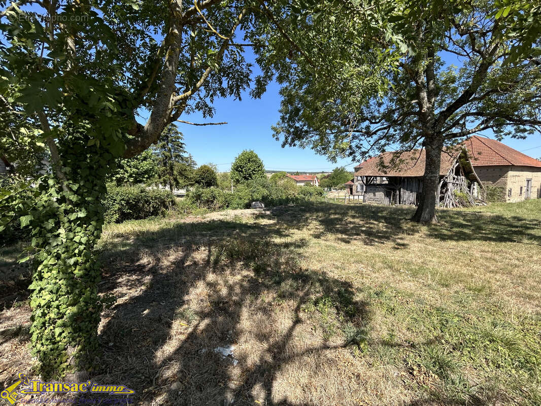 Maison 5 pièces 122m2 avec grange et terrain - photo 12