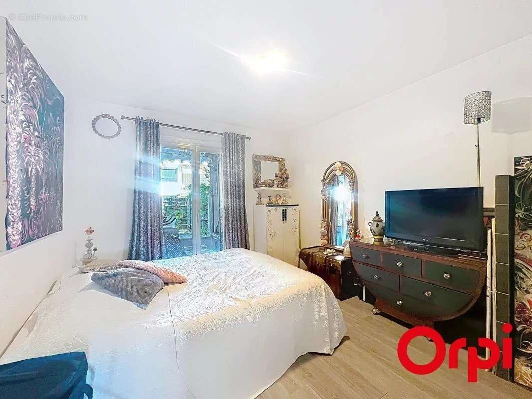 Mandelieu la napoule, quartier capitou : 3 pieces traversant de 61,24 m2, avec terrasse et jardin. parking en option - photo 7