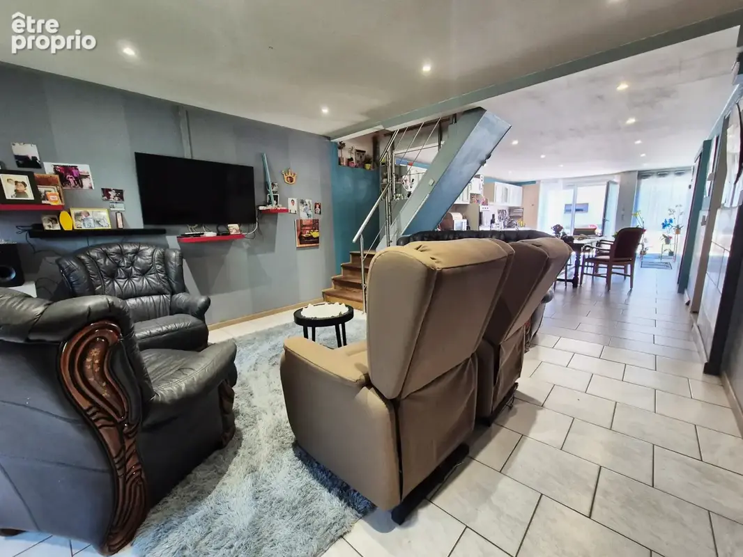 Maison à Epiez-Sur-Meuse  - photo 3
