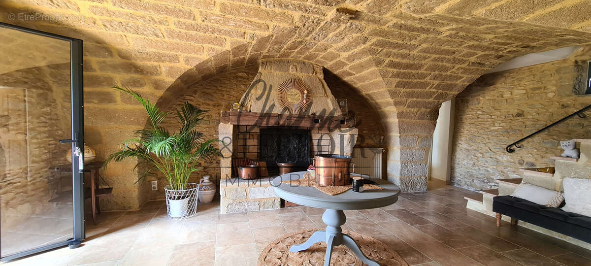 Maison à UZES
