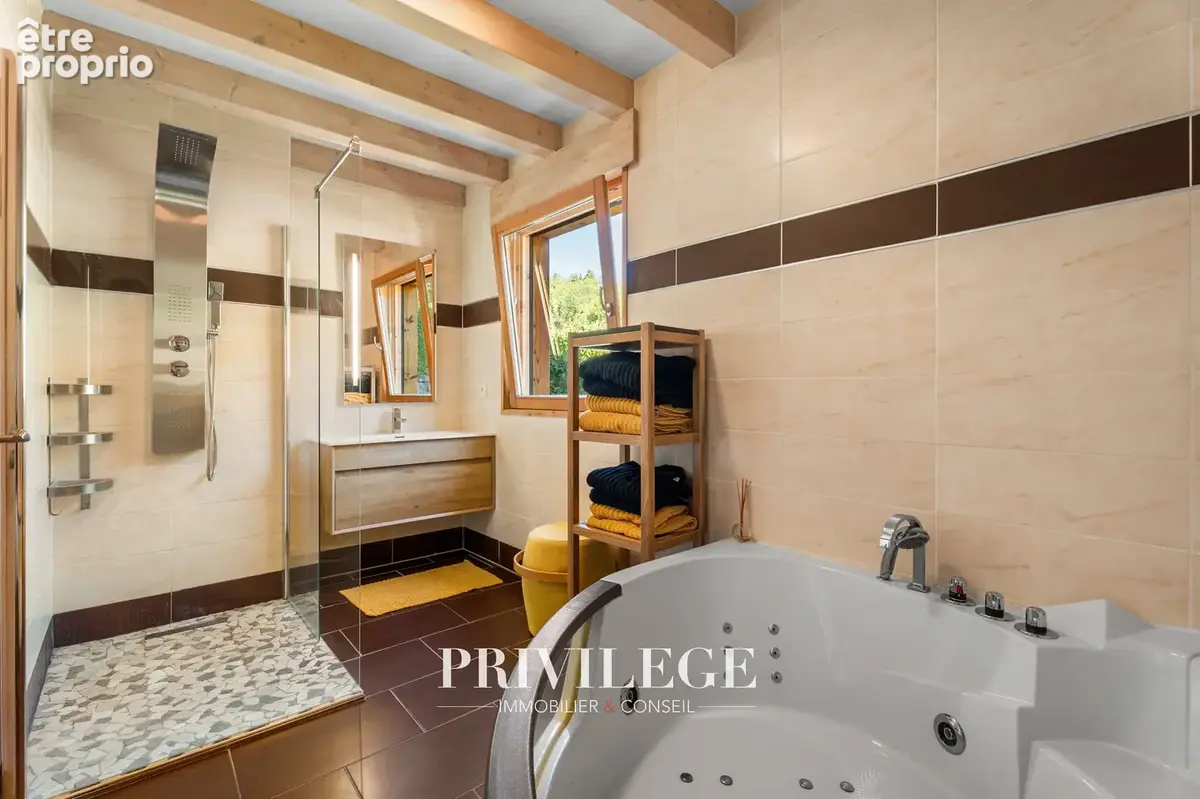 Propriété d’exception avec piscine intérieure, sauna, vue panoramique et gîte indépendant aux portes de Genève - photo 20