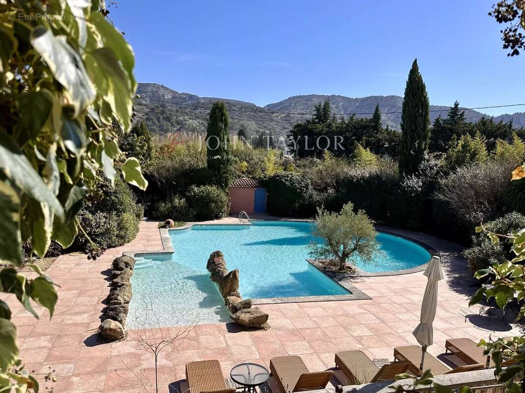 Maison à CHEVAL-BLANC