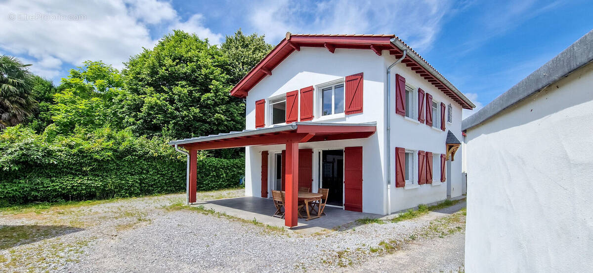Photo 1 - Maison à USTARITZ