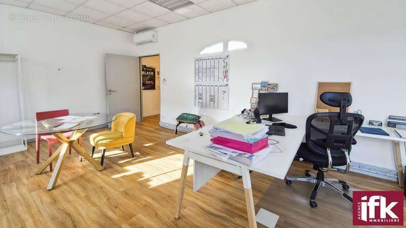 Commerce à HORBOURG-WIHR