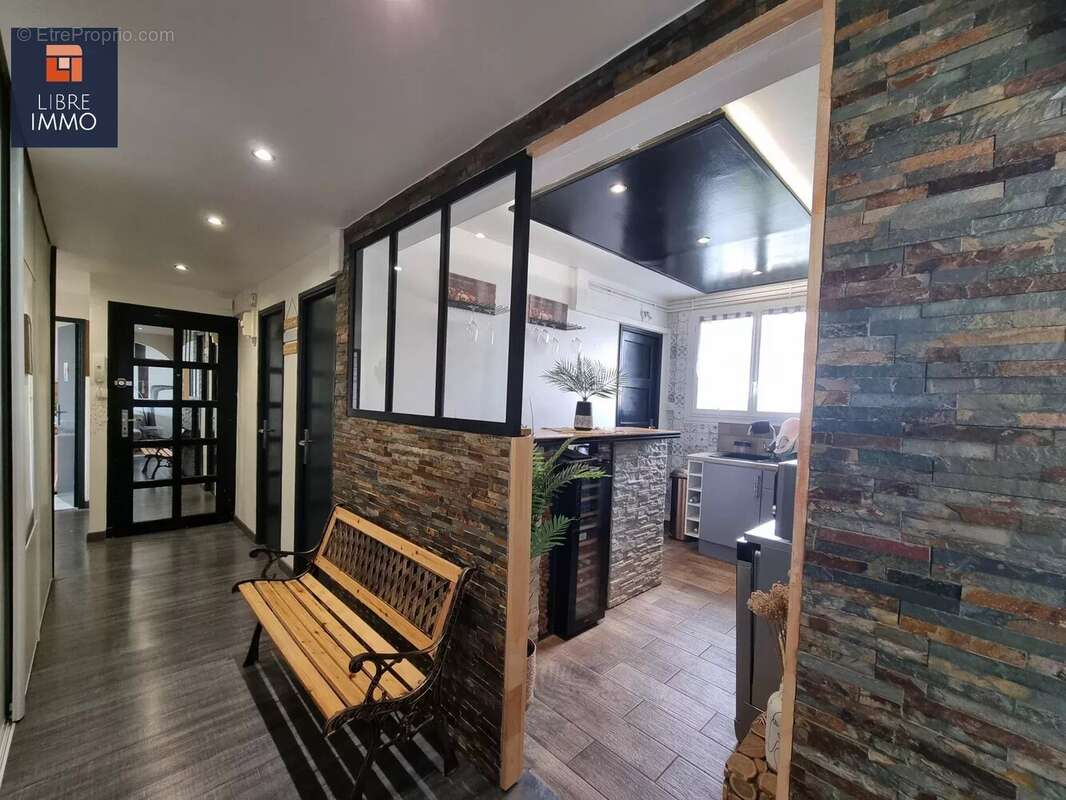 Appartement à BILLERE