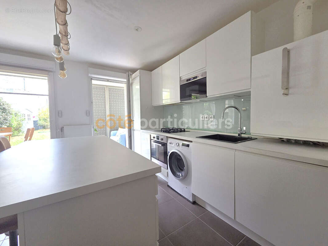Appartement à MAREIL-MARLY