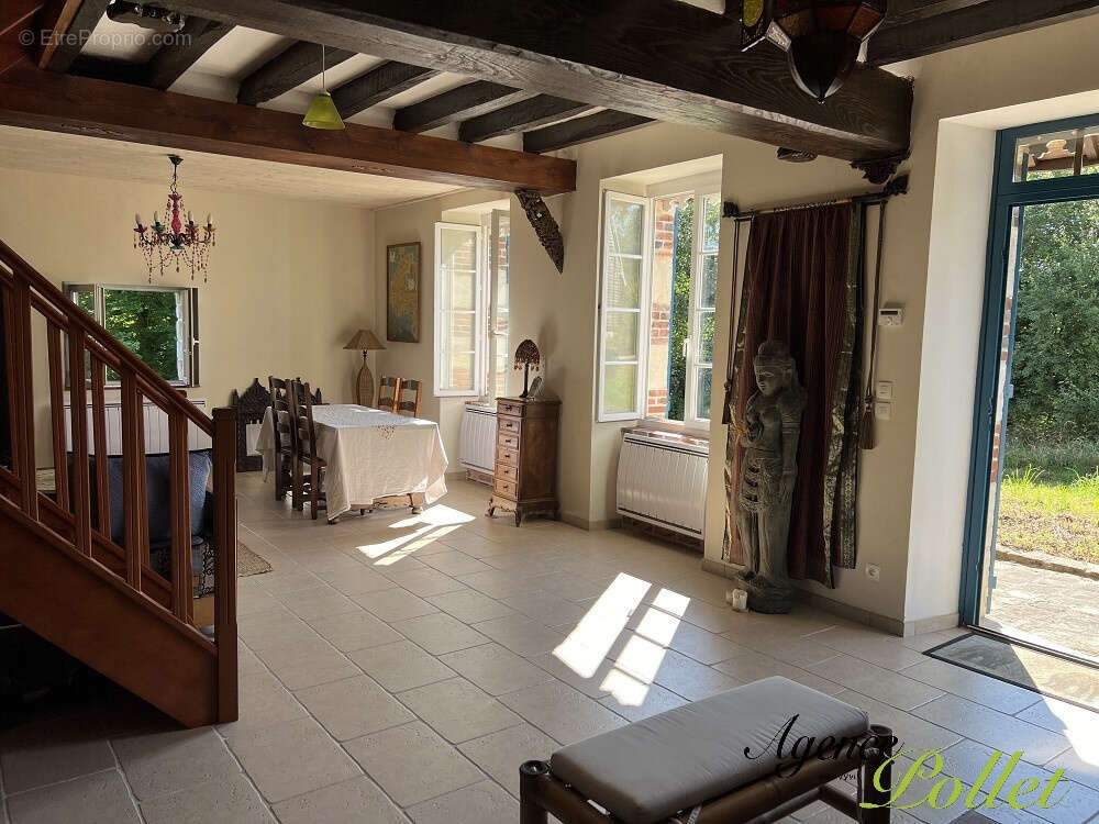 Maison à AUBIGNY-SUR-NERE