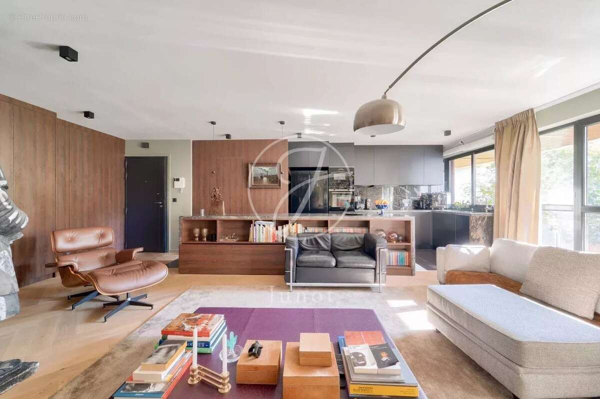 Appartement à SAINT-CLOUD