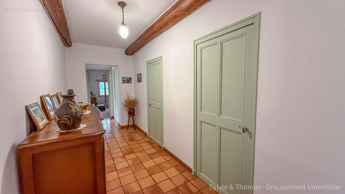 Maison à CADEROUSSE