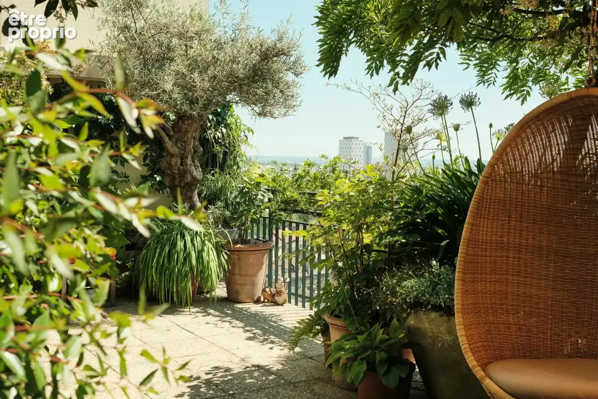 Une magnifique terrasse plantée avec vue sur tout Paris - photo 2