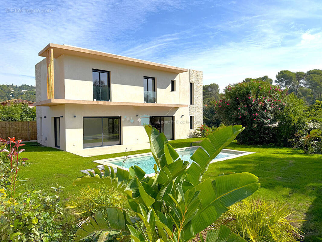 Maison à MOUGINS