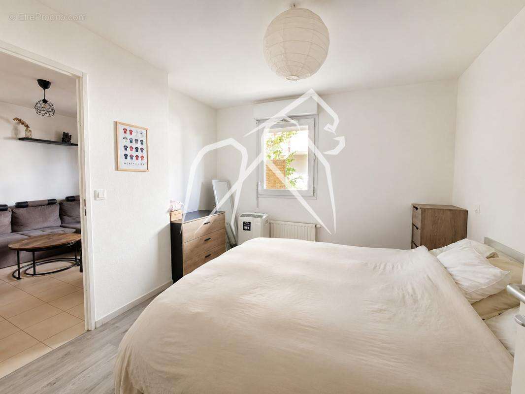 Appartement t2 - 35 m²  terrasse 12 m²  parking  baillargues (34670) - photo 4