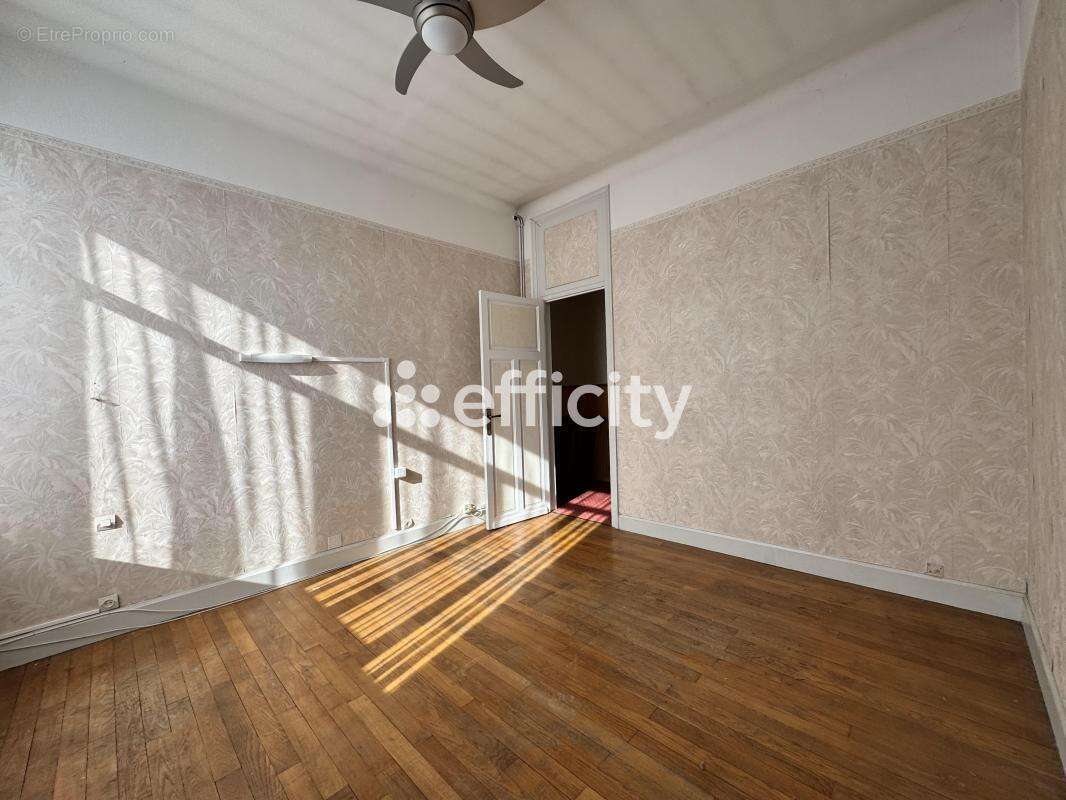 Appartement à VALENCIENNES