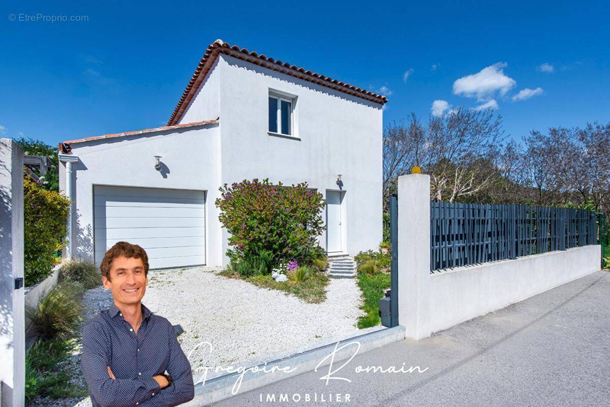 Maison à SAINT-CHAMAS