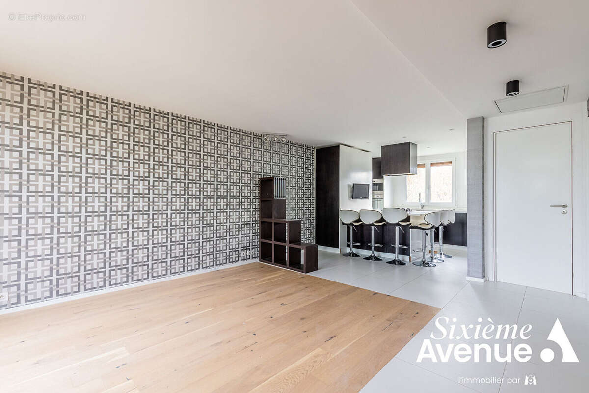 Maison à CHILLY-MAZARIN