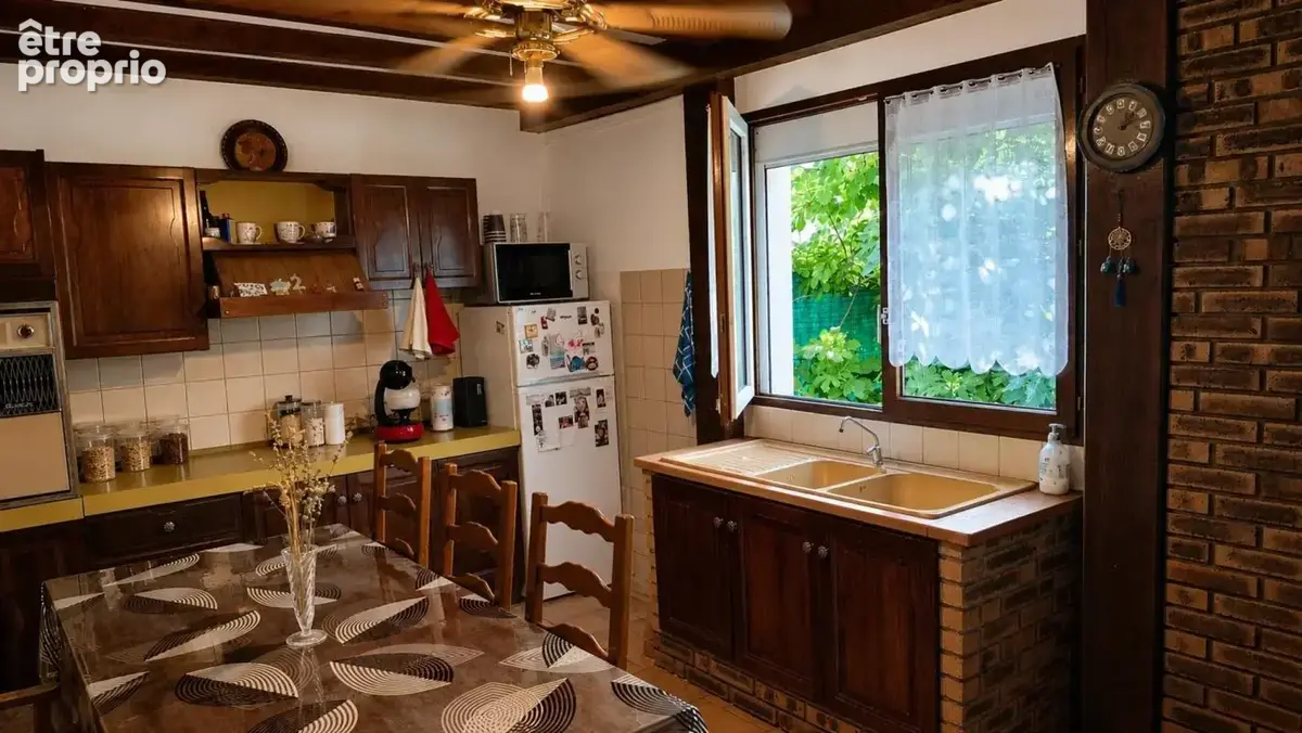 Maison à vendre 8 pièces LAGNY SUR MARNE (77) - photo 10