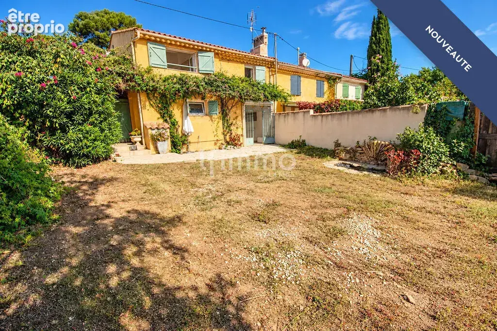 Maison à SAINT-CYR-SUR-MER