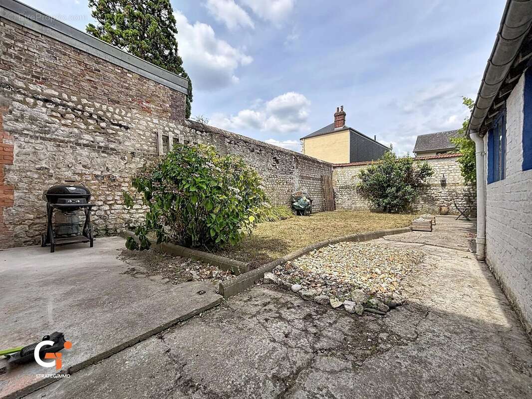 Maison familiale de 245m² à Oissel-sur -Seine - photo 26