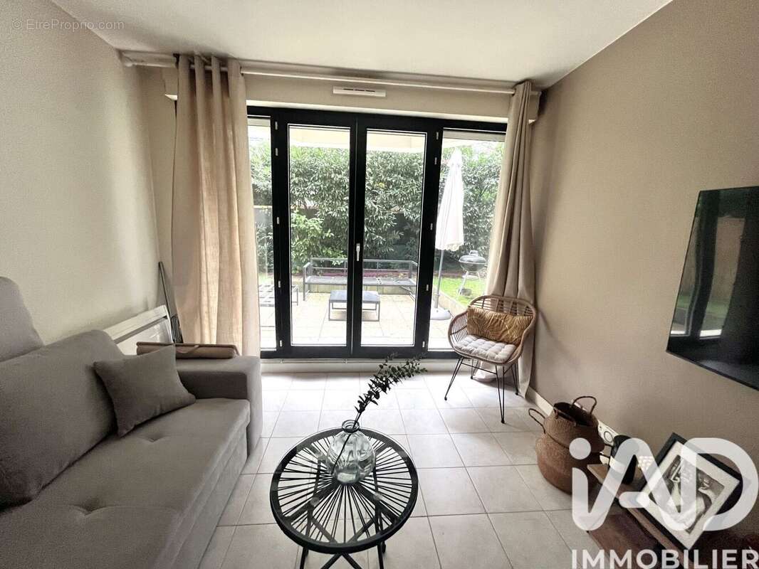 Photo 4 - Appartement à ASNIERES-SUR-SEINE