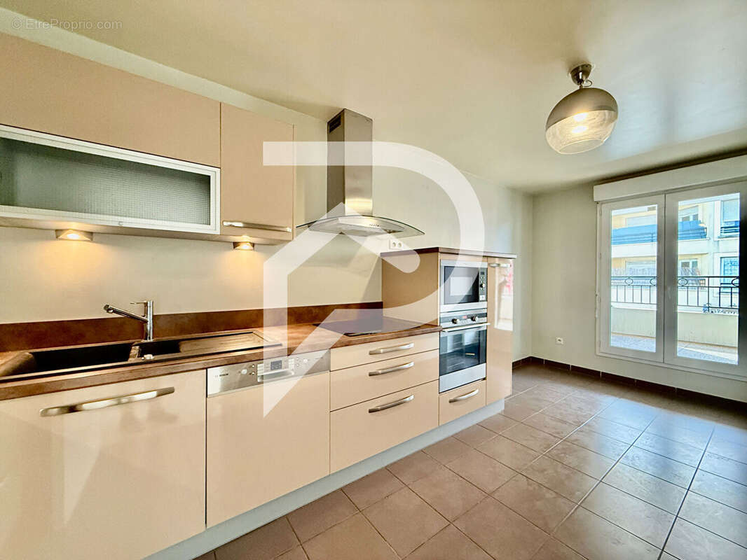 Appartement à DRANCY