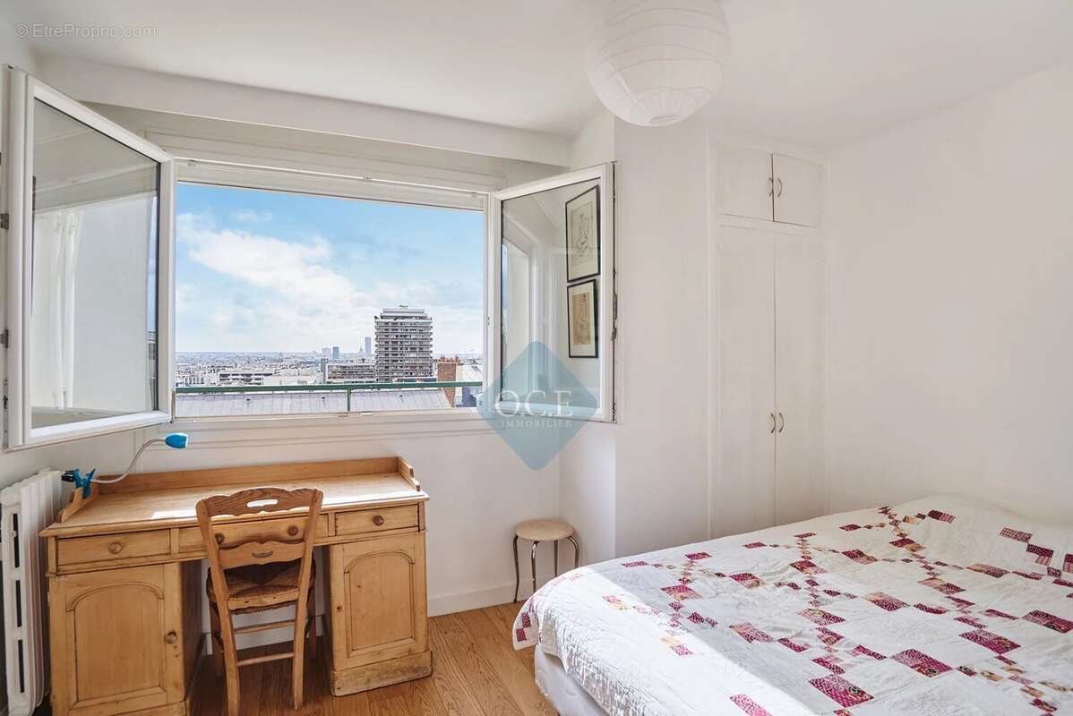 Appartement à PARIS-11E