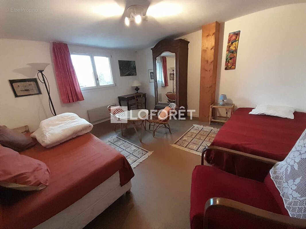 Maison à LABERGEMENT-DU-NAVOIS