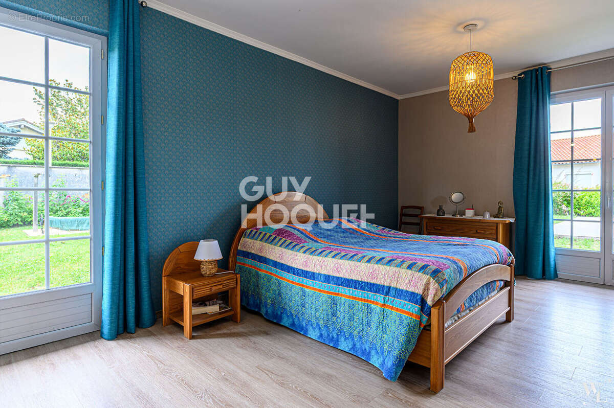 Maison à SAINT-PIERRE-DU-MONT