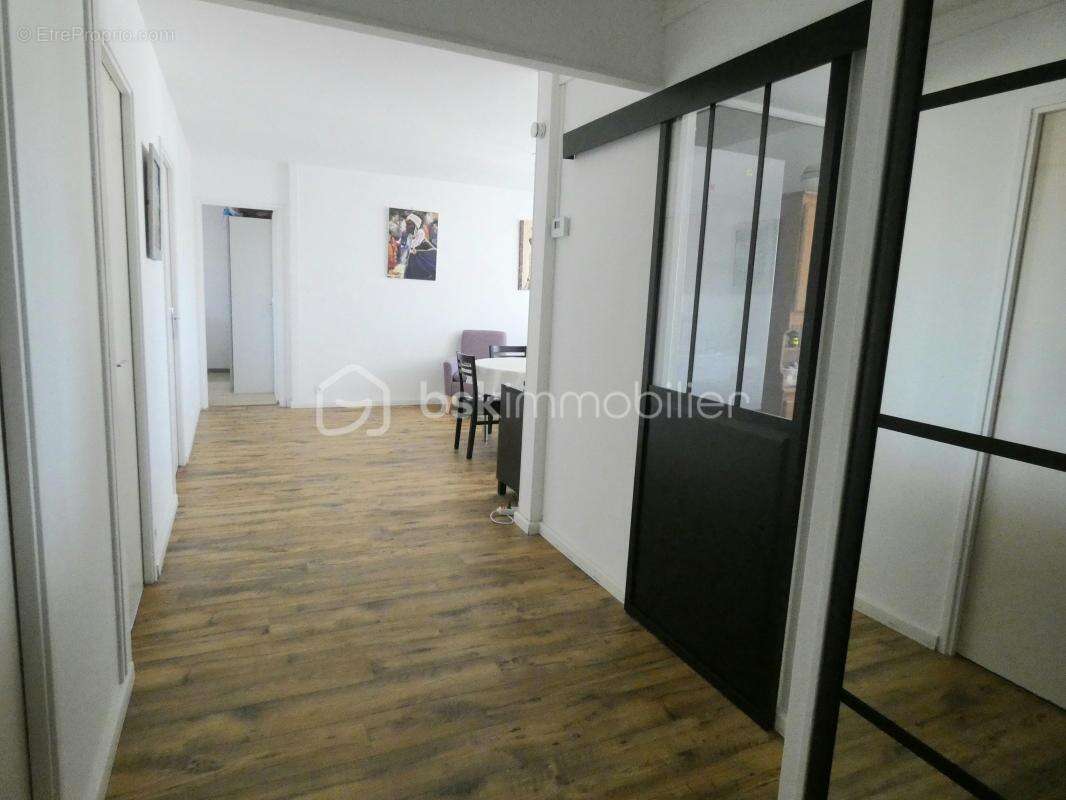 Appartement à REZE