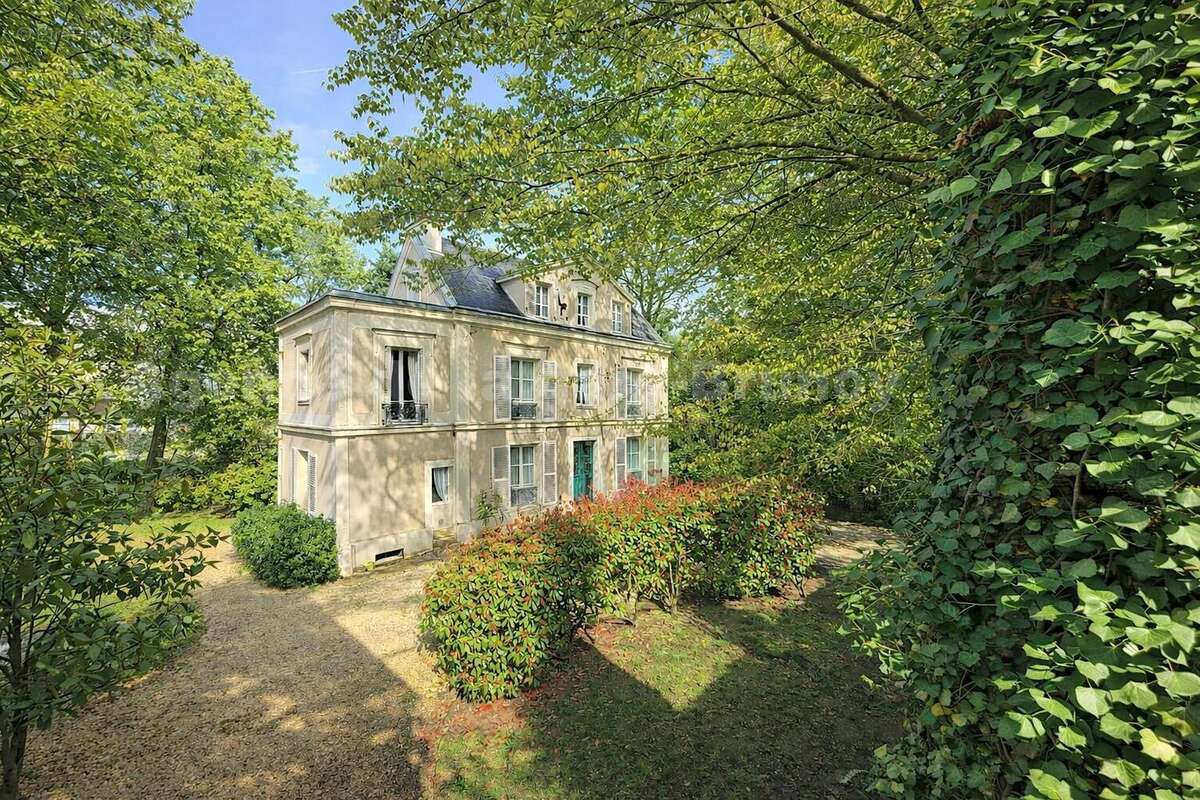 Facade 2 - Maison à BRUNOY