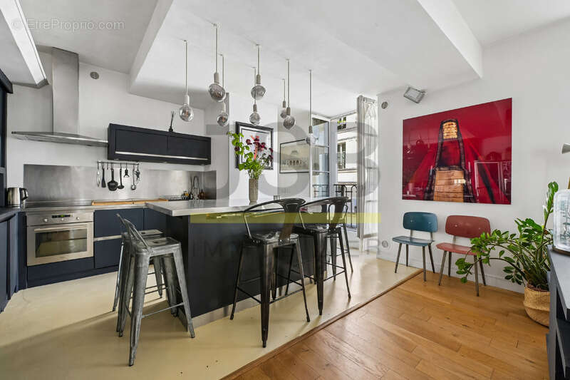 Appartement à PARIS-2E