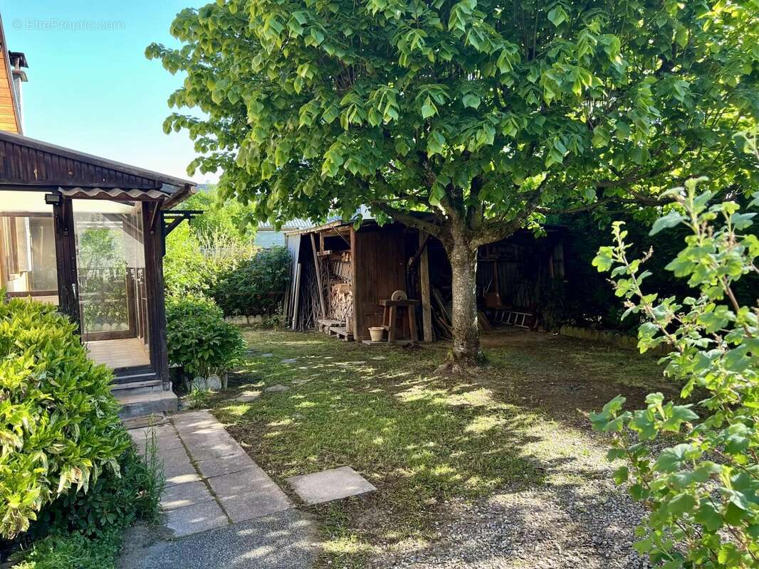 Maison à ECOLE
