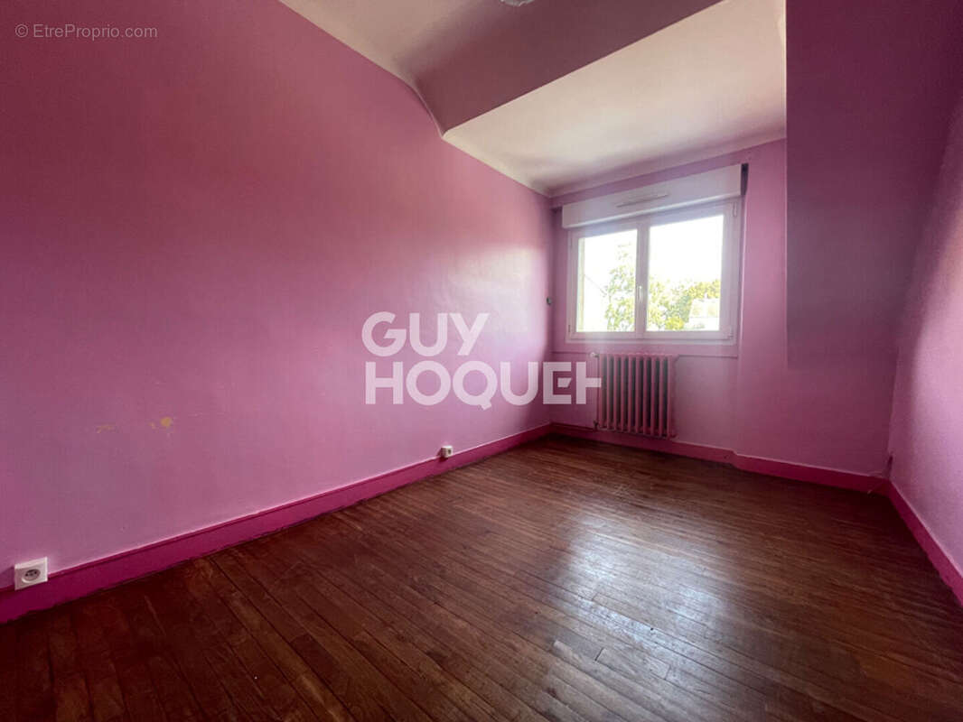 Maison à SAINT-GUYOMARD