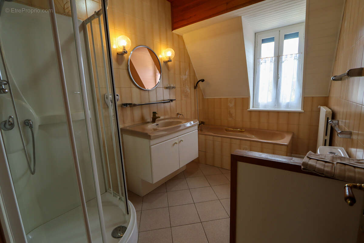 Maison à SAINT-VINCENT-DE-COSSE