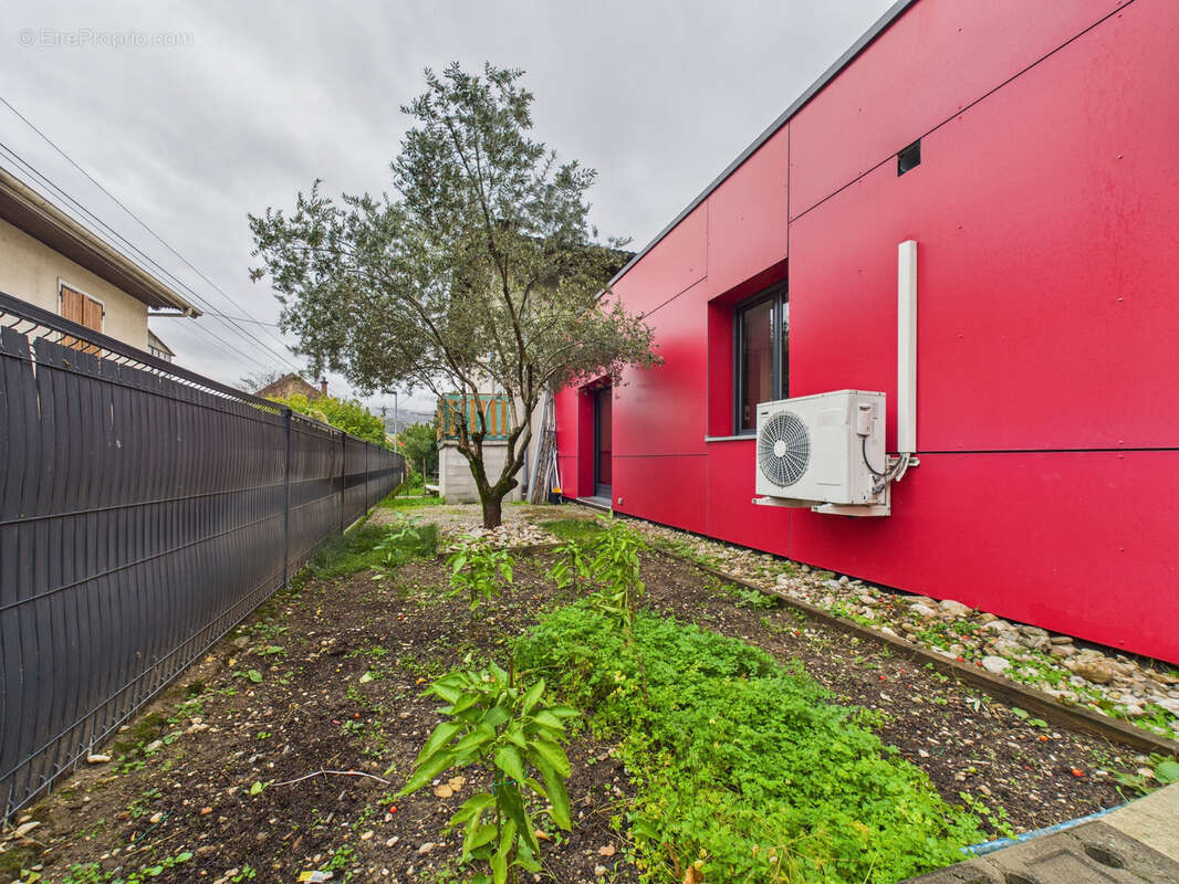 Commerce à CHAMBERY