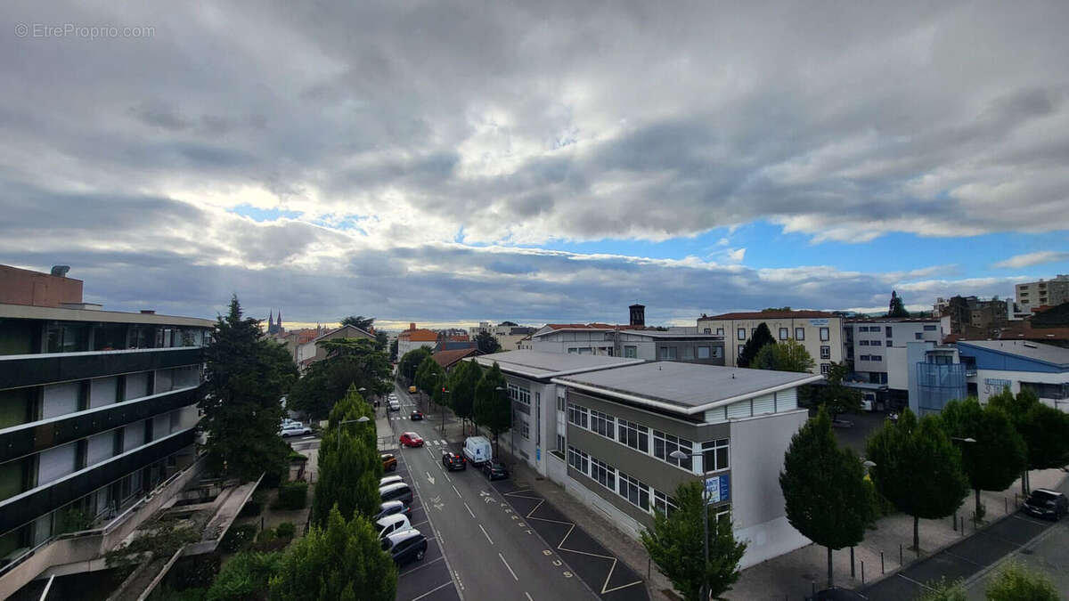 Appartement à CHAMALIERES