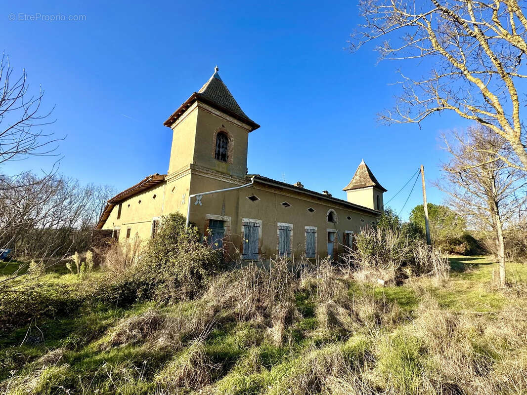 Maison à BELLEGARDE-SAINTE-MARIE