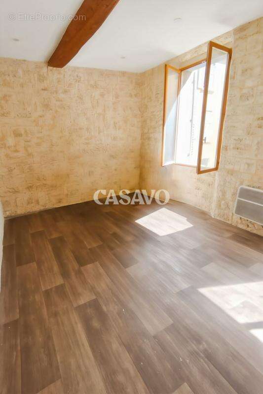 Appartement à HYERES