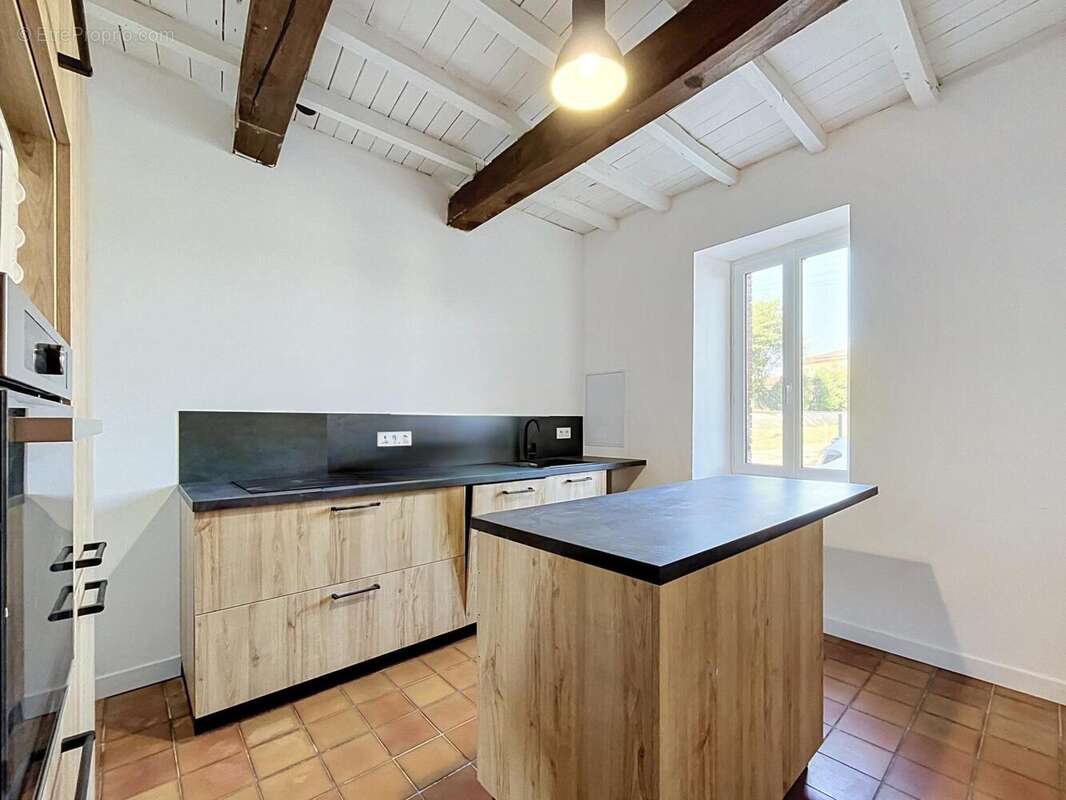 Maison 142 m² à Montesquieu-Volvestre  - photo 3