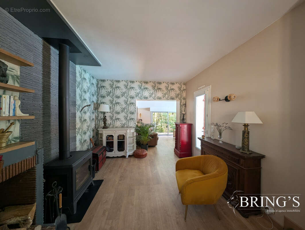 Maison 131 m² à Chancelade  - photo 6