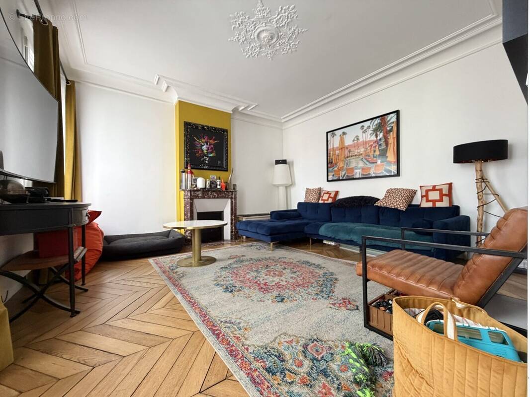 Appartement à LE PERREUX-SUR-MARNE