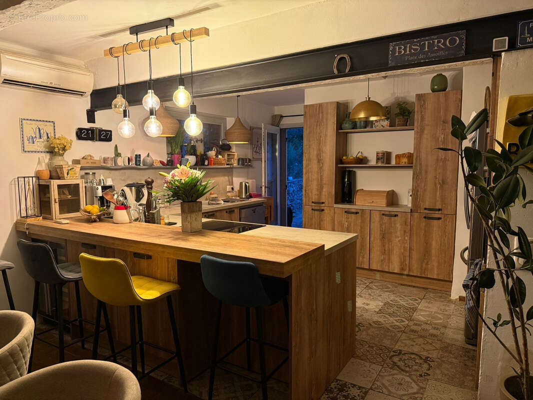 Maison à LA GARDE-FREINET