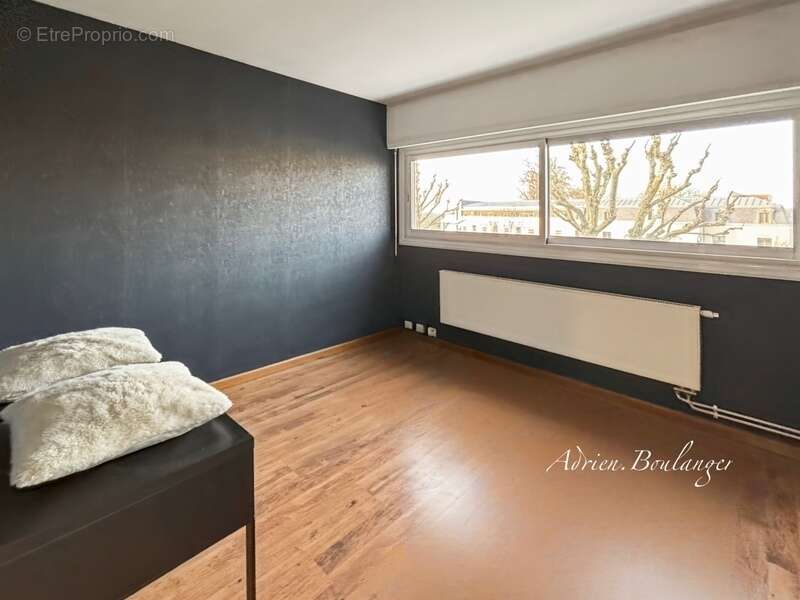 Appartement à COMBS-LA-VILLE