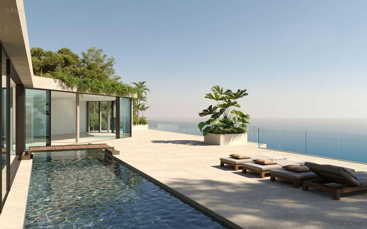 Terrain à SAINT-RAPHAEL