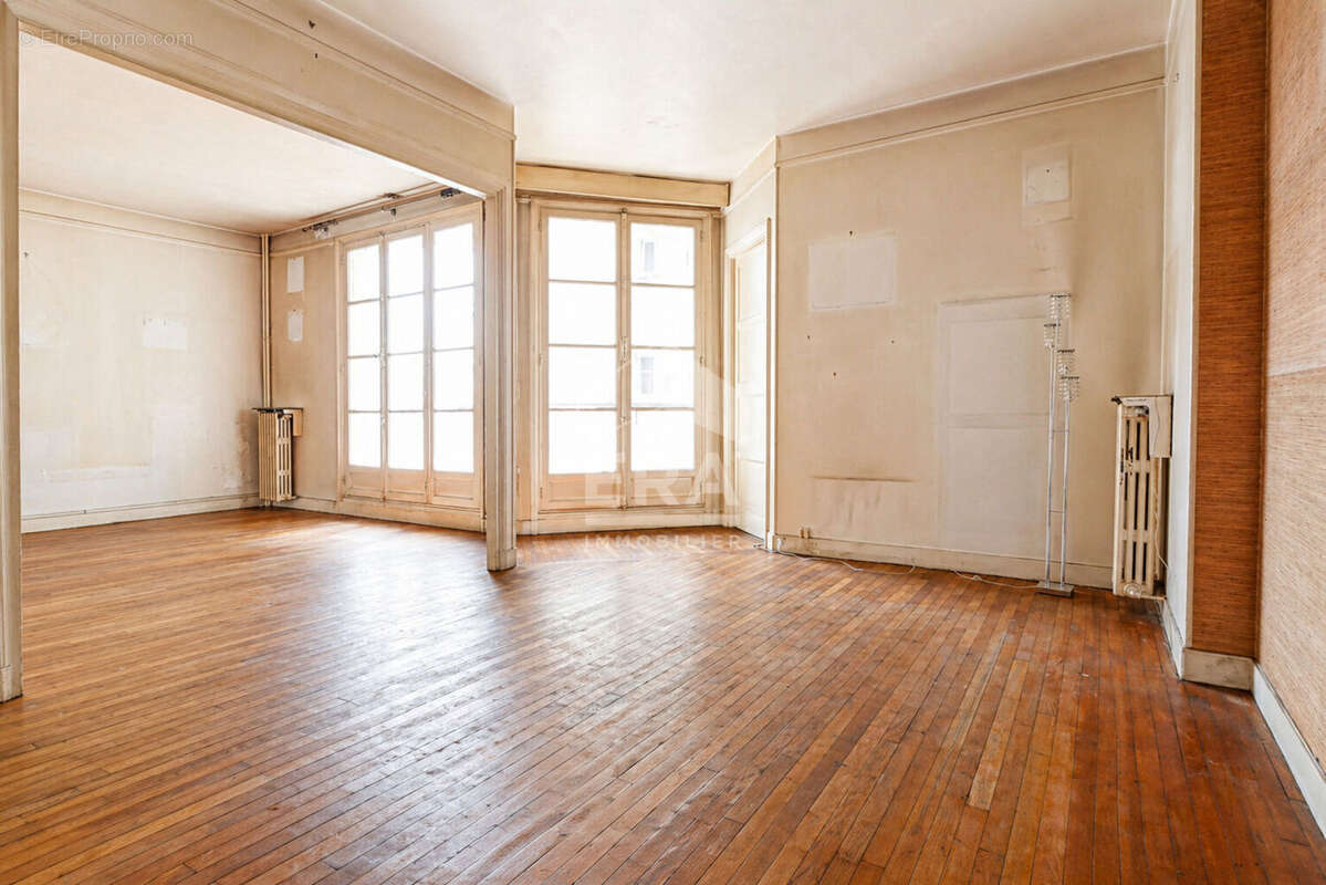 Appartement à ISSY-LES-MOULINEAUX